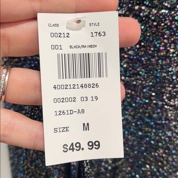 Dress - Picture 6 of 6